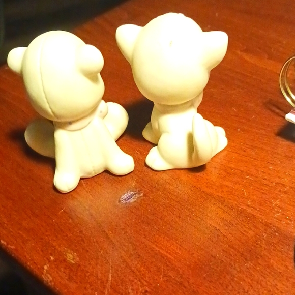 2 - Enesco Precious Moments animal figurines Teddy bear and cat with bows 1982 - Picture 3 of 14